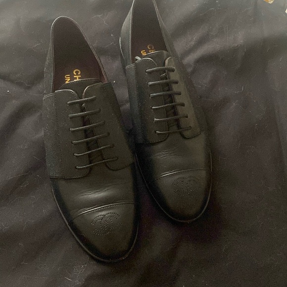 Chanel uniform lace up shoe 36.5 - Picture 1 of 3